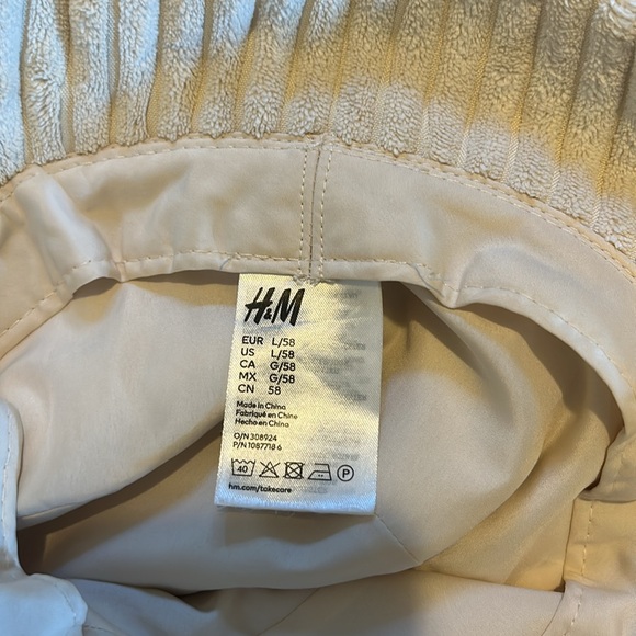 H&M bucket hat | Light Beige - Picture 2 of 4